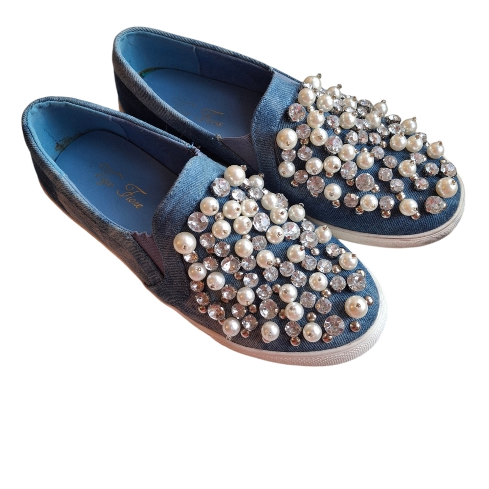 Vigo Fiore Chic-22 Studded Pearl Rhinestone Denim Slip-On Sneaker Women Size 6.5 - Picture 2 of 13